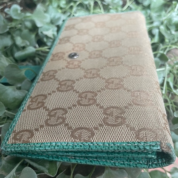 GUCCI Long Wallet 💙 Rare 🩵 Great Condition - Picture 3 of 15